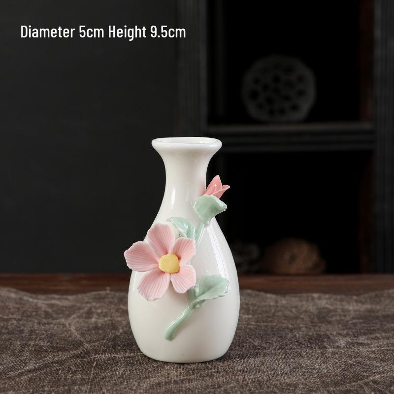 New Handmade Ceramic Pinch Flower Vase for Floral Arrangement and Home Decor
