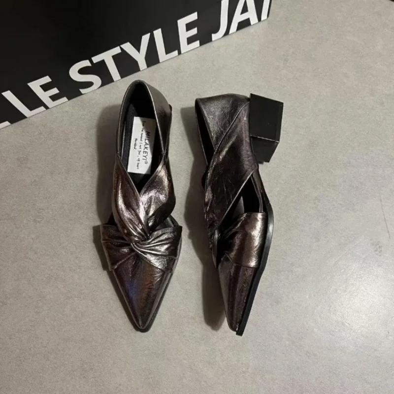 Fashion 2025 Fashion New Slip on Women’s Low Heel Pumps Retro Pointed Toe Office Elegant Comfortable Classic Career Shoes Zapatos Mujer