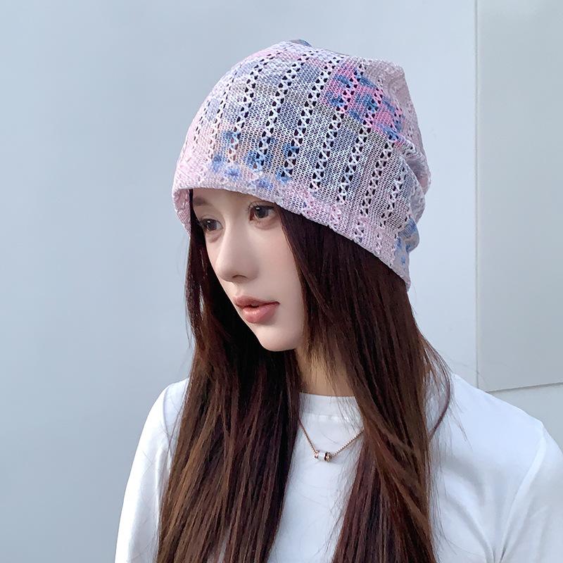 New Bohemian-style knitted hat for women, breathable and thin for spring and autumn, versatile hollow lace hat that makes the face look smaller