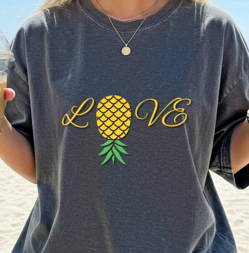 Pineapple LOVE T-shirt, Lifestyle Shirt, Swinger Vibes Tee, Beachwear XL