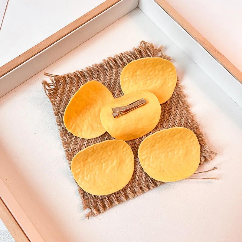 Neuheit Simulations-Kartoffelchip-Haarspange für Mädchen Lustiger Snack Kartoffelchip Pommes Frites Haarnadel Kopfschmuck Haaraccessoires