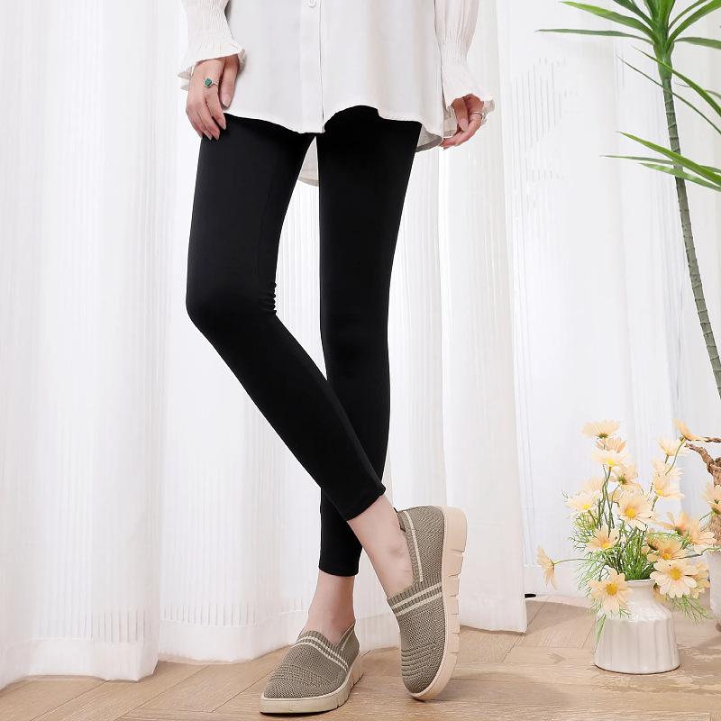 2025 summer women's old new versatile soft-soled old Beijing cloth shoes casual breathable flat-soled single shoes soft-soled mother shoes