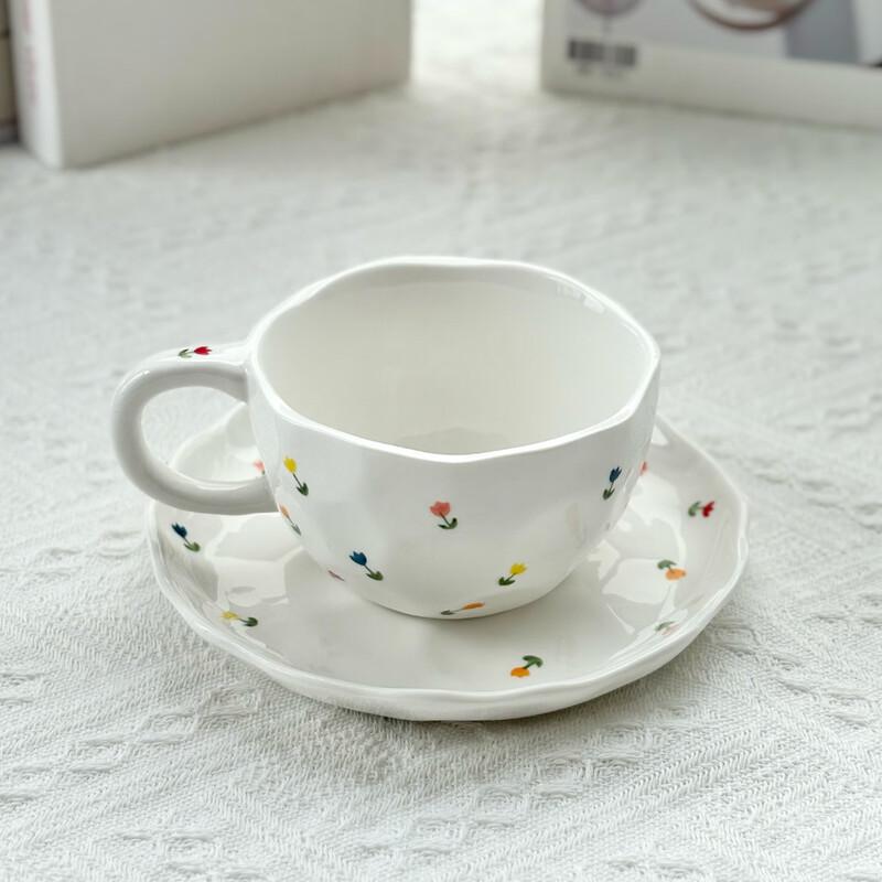 

Набор керамических чашек и блюдец «Тюльпан» с ручной росписью Shangqi