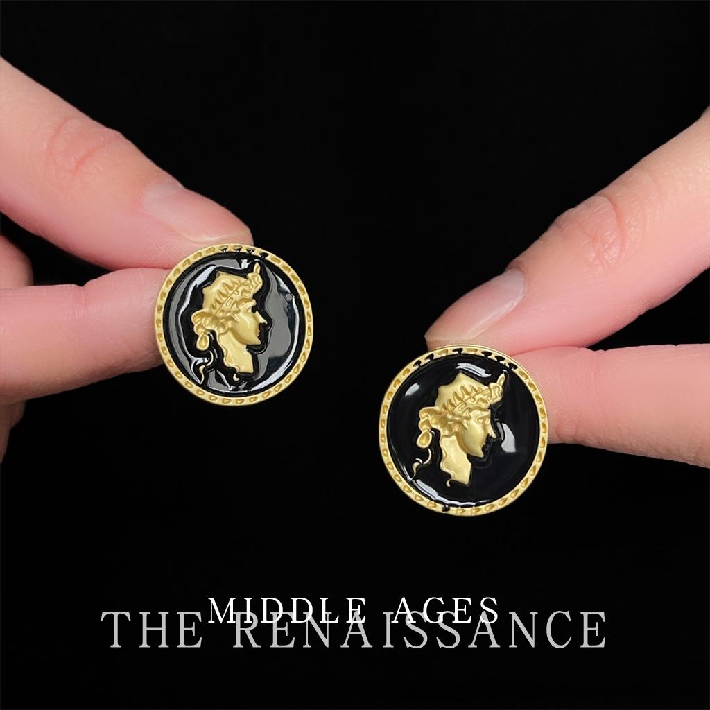 Light medieval French dripping portrait round stud earrings retro light luxury small fragrant ear jewelry