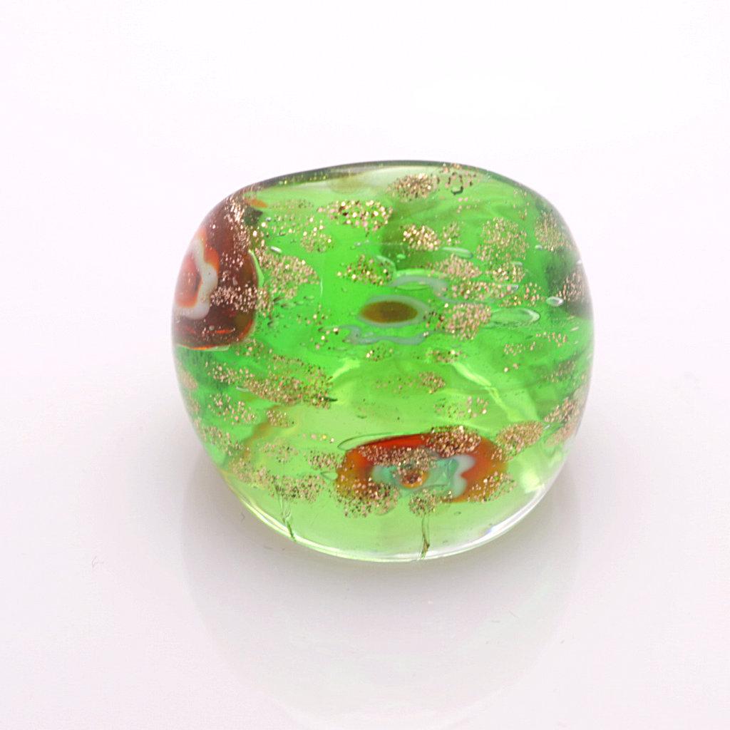 

**Богемное цветочное кольцо из стекла с золотой отделкой** Size 8 зелёный