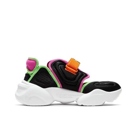 Nike Wmns Aqua Rift Black Fire Pink BQ4797-001