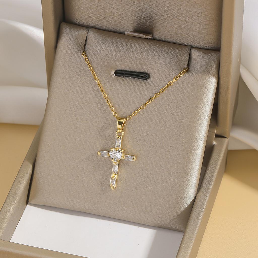 Hip Hop Cool Zircon Cross Necklaces for Women Men Fashion Stainless Steel Chains Shiny Cross Collar Jewelry Accessories Gifts