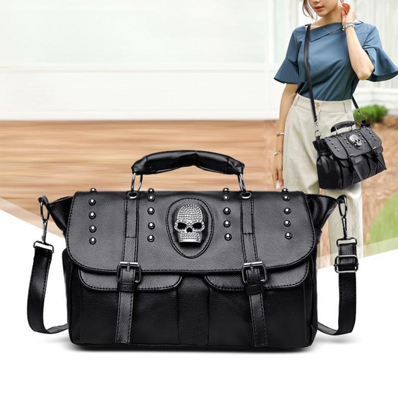 Women Handbag Large Capacity High Quality Female Skull Rivet Crossbody Bag Hiphop Punk Style Fashion Shoulder Travel Bags