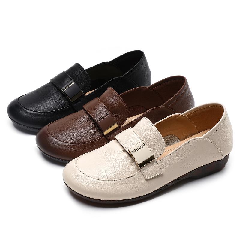 Round Toe Flat Sole Loafers for Women In Spring New Style of Cowhide Soft Sole Large Size 43 Single Shoes Square Buckle Bean Shoes