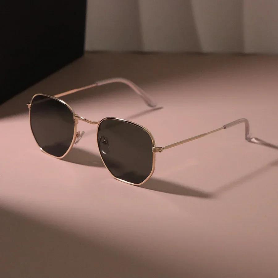 

Мужские квадратные металлические большие полуоправы для чтения с пружинной ногой для пожилых людей с пресбиопией, блокирующие синий свет, защитные очки для глаз Other