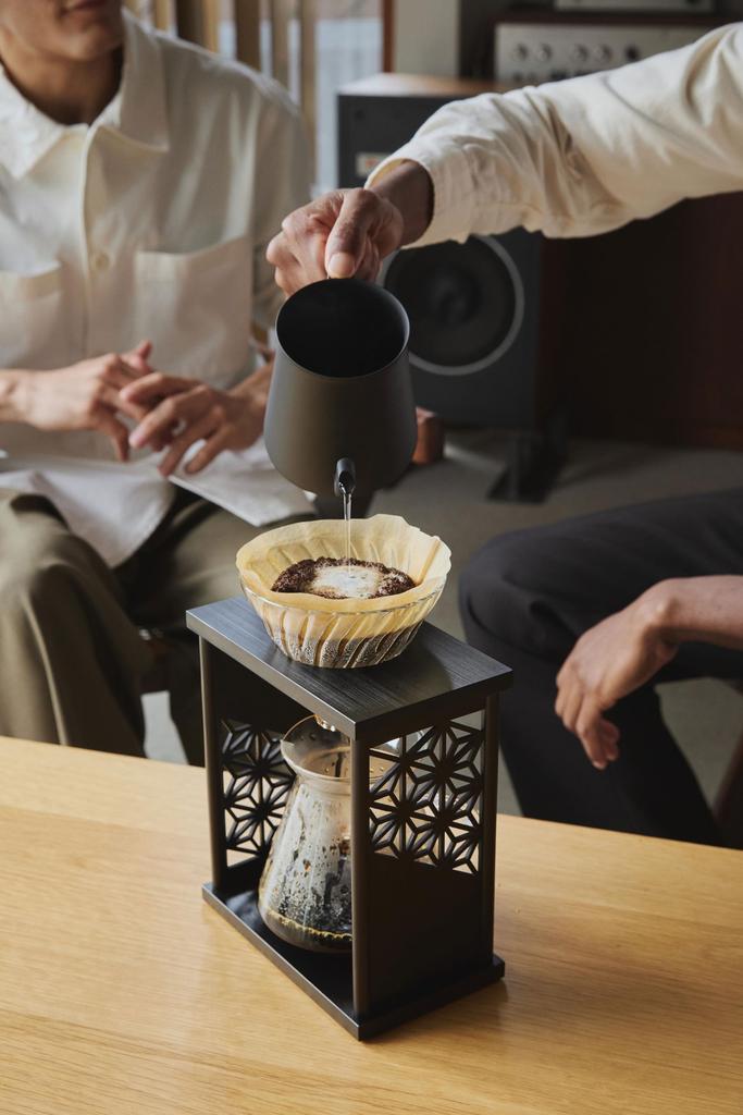 Hario Drip Stand Hemp Leaf Natural 600mL V60 40 Sheets of Serves People Set, Design, Black, Capacity, Dripper, Server, Paper, 1-4 (Natural)