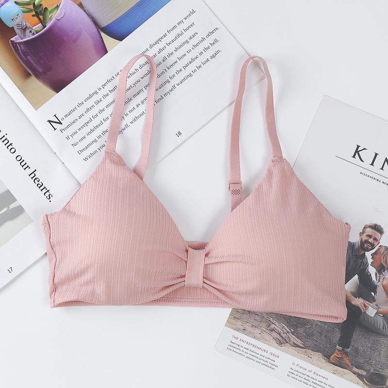 Ice Silk Ribbed Back Wrap Chest Adjustable Strap Bandeau Wire-Free Bra for Women