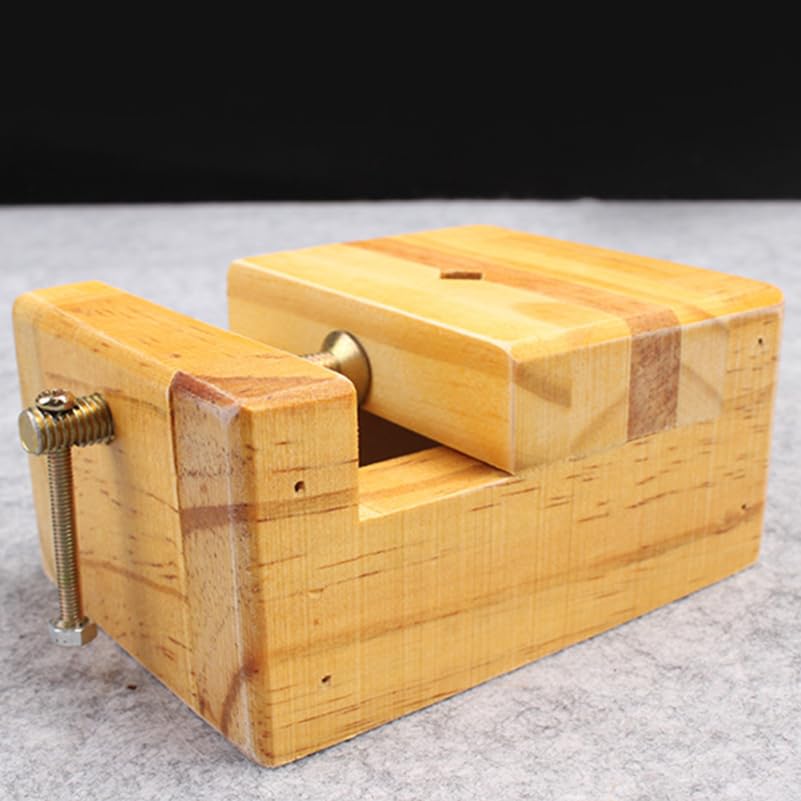 Operitacx Pine Stamp Carving Wood Carving Woodworking Hand Mini Professional Seal Vise Grip Stone Carving Woodworking Stamp Carving Engraving Wood