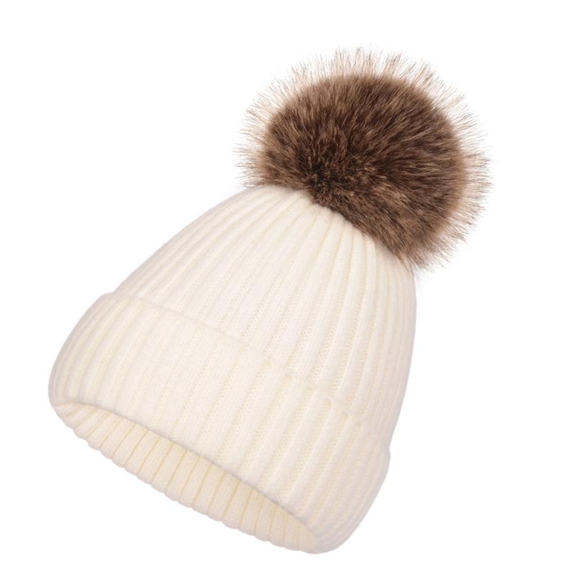 Gorro de Punto de Hilo Retorcido de Terciopelo Europeo y Americano con Pompón de Piel Sintética de Mapache - Estilo Versátil para Padres e Hijos