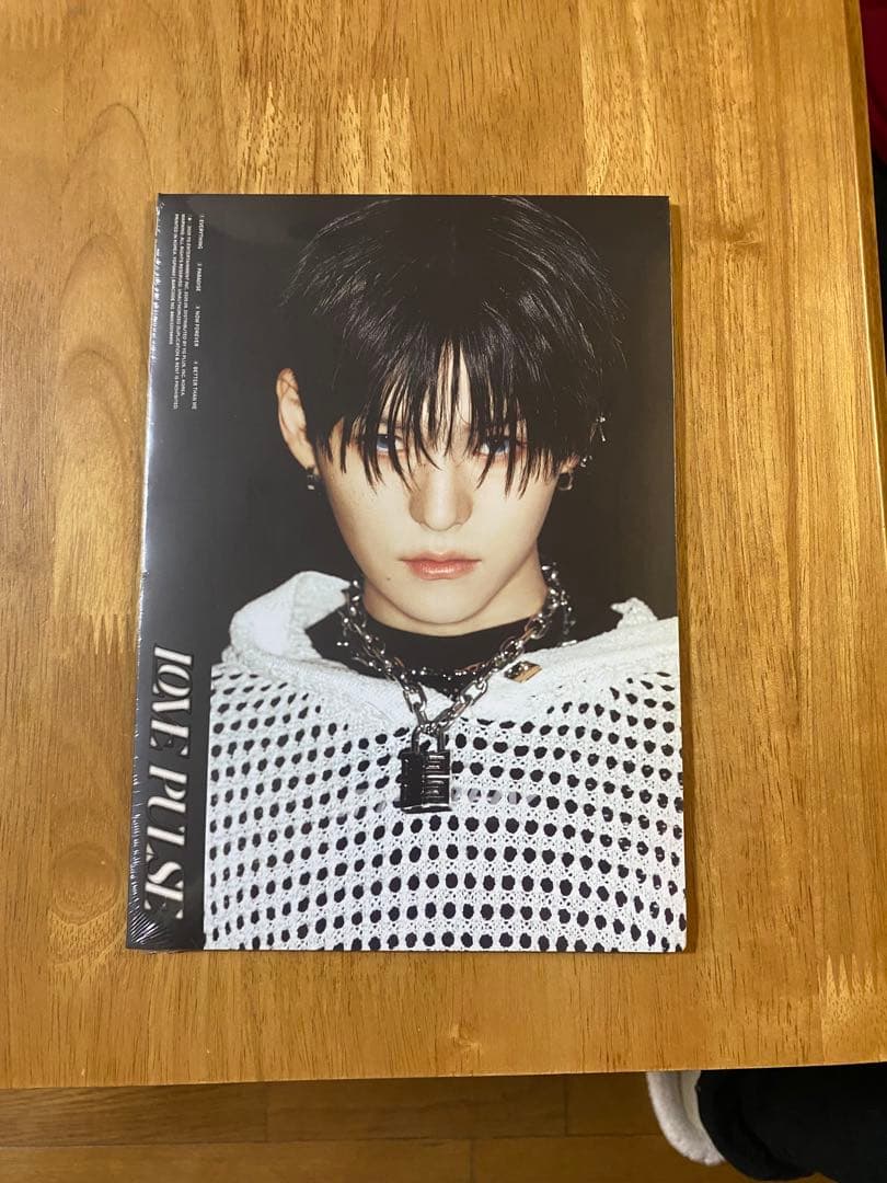 

[USED] TREASURE LOVE PULSE Yoshi