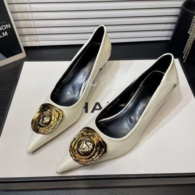 Cat Heel Single Shoes Women's Autumn and Winter New Pointed Metal Buckle Stiletto High Heels Women's Not Tired Feet Wear Commuter Shoes