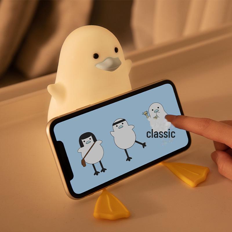 Xiaoou Silicone Touch LED Night Light - Innovative Bedside Eye Protection Lamp