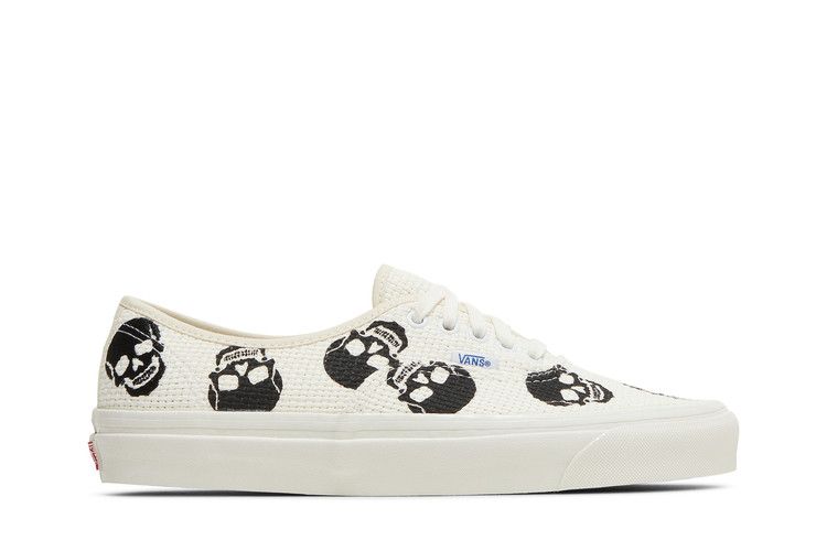 Men's Sneakers Vans Authentic 44 DX Needlepoint Skulls Needlepoint/White/Black