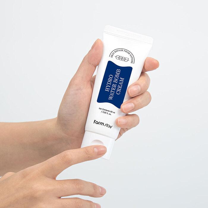 FARM STAY Hydro Water Bomb Cream 60ml (3 Options)