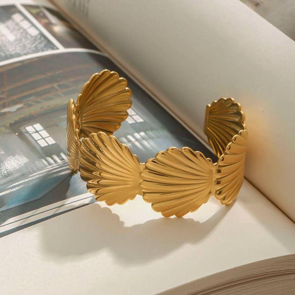 18K Gold Metal Cuff Bangles Vacation Style Exaggerated Bracelet Ins Simple Wide Bangle  Women