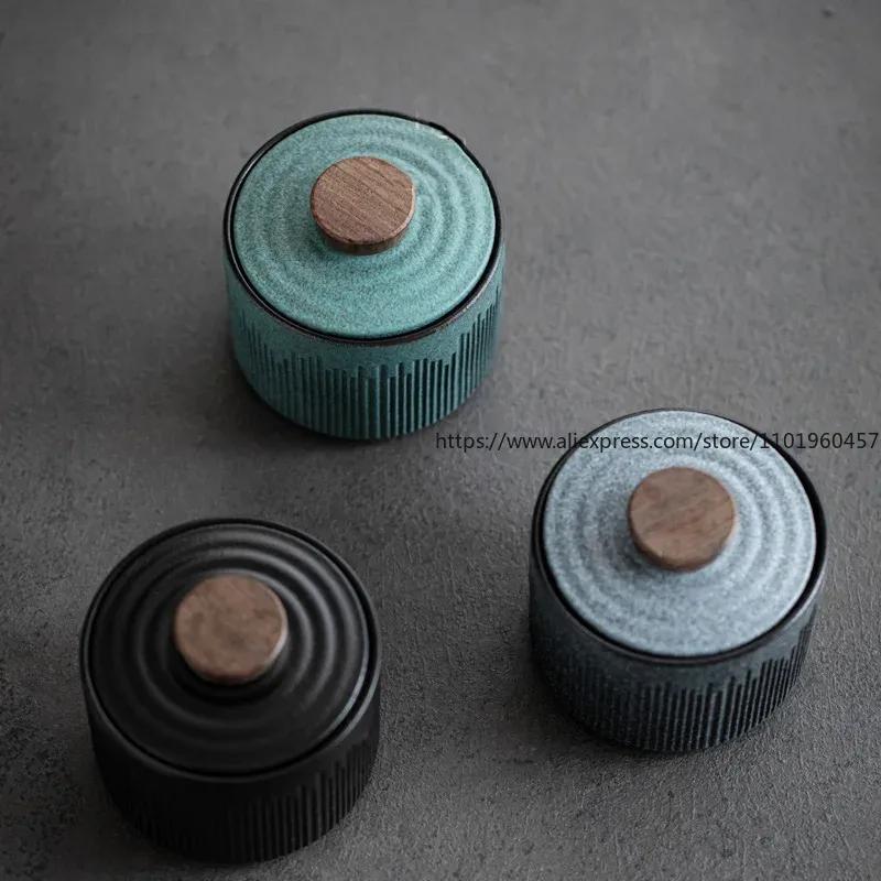 Small Sealed Jar Tea Caddy Ceramic Jar Tea Box Portable Tea Can Container Organizer Candy Jars Decorative Storage Tank