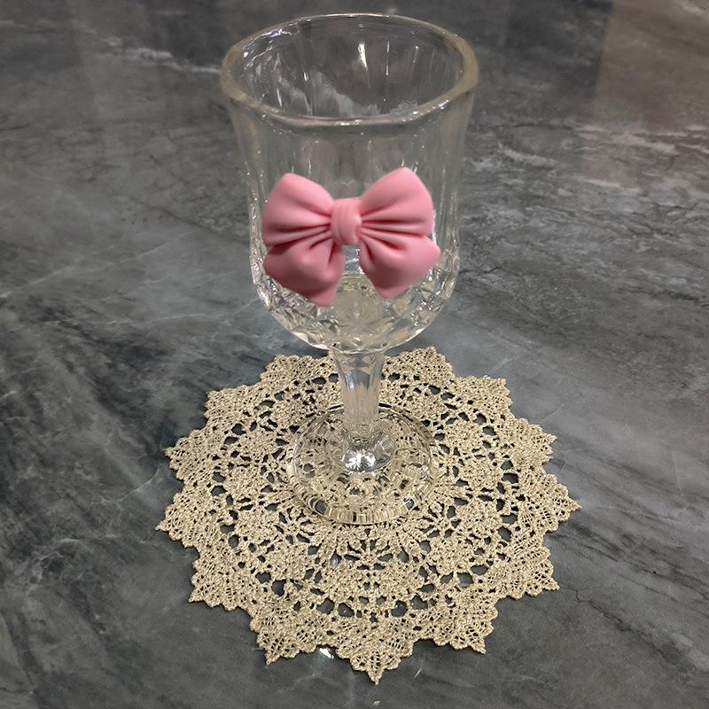 

Круглая полая подставка, скатерть с кружевной вышивкой, изоляционная подкладка для тарелки/миски на обеденный стол, тканевое украшение, ретро европейский стиль 15cm