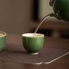 Grüne Glasur Teetasse Japanisch Handgemacht Keramik Kung Fu Teegeschirr Verkostungstasse Haushaltsgebrauch Kleine Einzelne Tasse Meistertasse