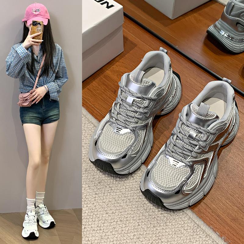 Platform Dad Shoes Women's 2025 Autumn New Internet Celebrity Versatile Retro Heightening Ins Tide Show Feet Small Casual Sports Shoes