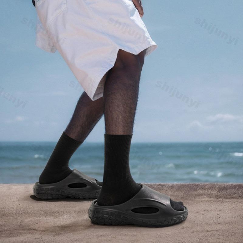 Klapki męskie Domowe Rekreacyjne Sportowe Dla Pary Plażowe 2025 Lato Outdoor Antypoślizgowe Gruba Podeszwa Designerskie Sandały Męskie Zapatillas