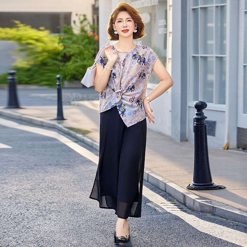 

2026 Summer Chinese National Style Women s Two-Piece Set: Elegant Fashion for Middle-Aged and Elderly 2XL