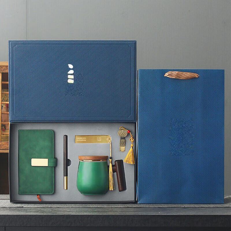 

Minimalist Ceramic Tea Set