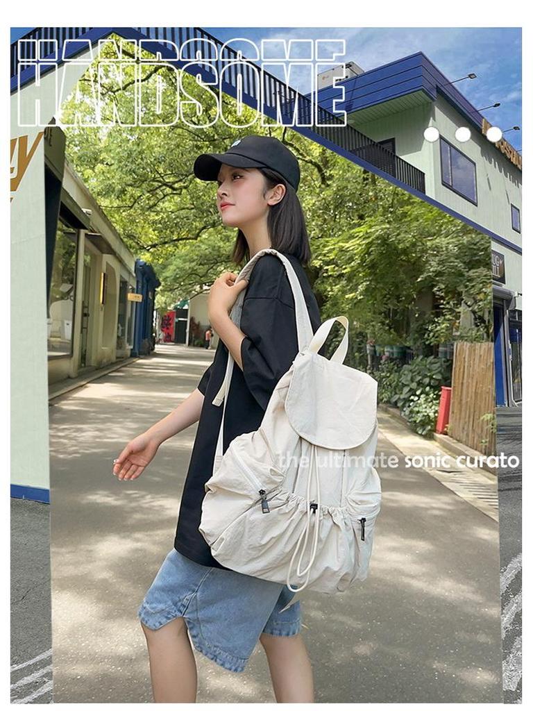 Trendy, Multi-functional Expandable Backpack for Men & Women – Ideal for Casual, Large Capacity Travel.