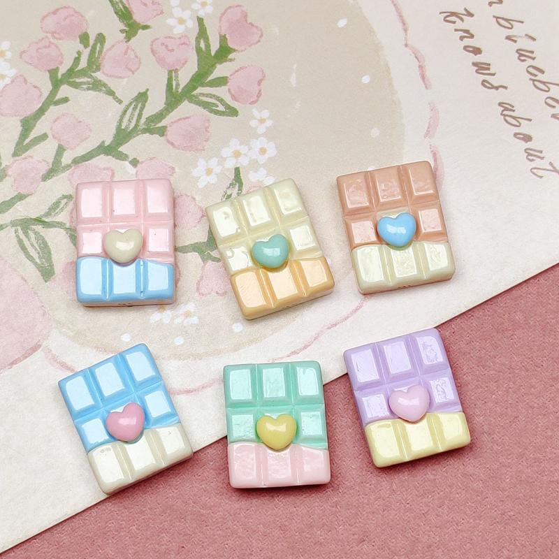 30 Pcs New Cute Cartoon Colorful Heart Shaped Chocolate Resin Scrapbook Diy Jewellery Hairpin Decorate Accessories Craft A109