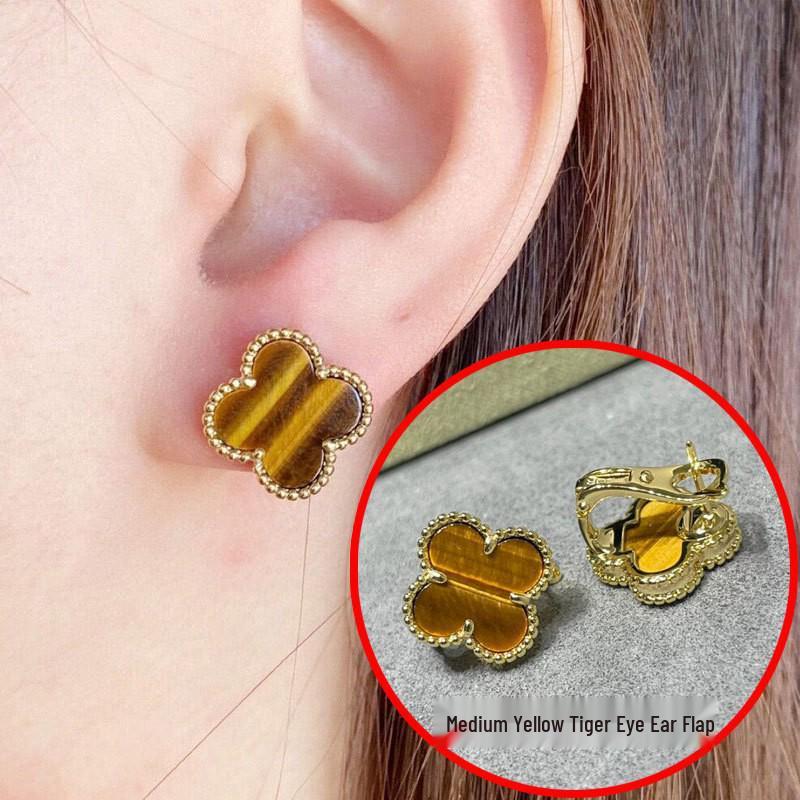 High-Version 18K Rose Gold Earrings: Four-Leaf Clover with White Mother-of-Pearl & Red Agate - Fashionable, Luxurious, INS Style.