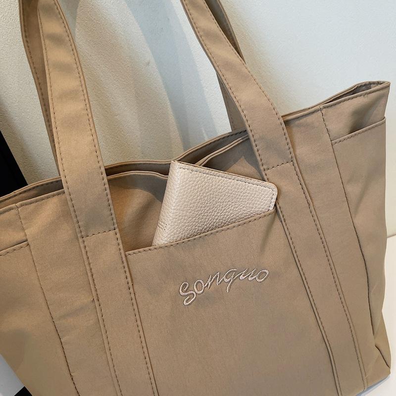2025 New Large-capacity Nylon Bag Spring and Summer Simple Shoulder Tote Bag College Students Commute Tote Bag