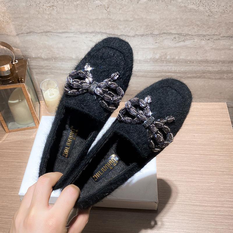 Fashion Crystal Bowknot Women fur flats winter warm plush cotton loafers female square toe beads strings mink fur moccasins big size 42