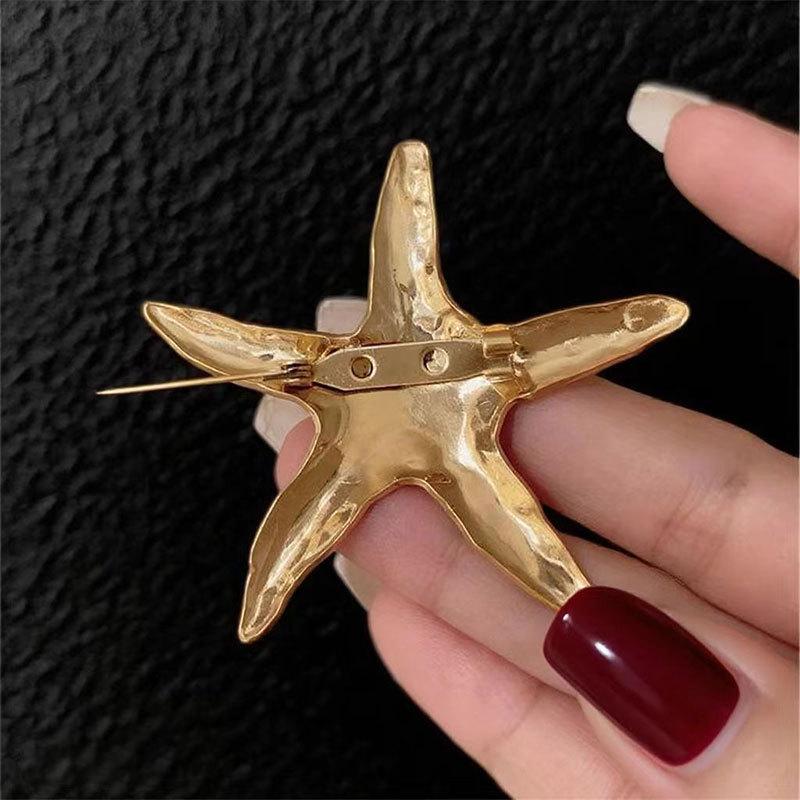 Luxuriöse Edelstahl-Seestern-Brosche: Elegante Anstecknadel für Damen-Anzugjacken