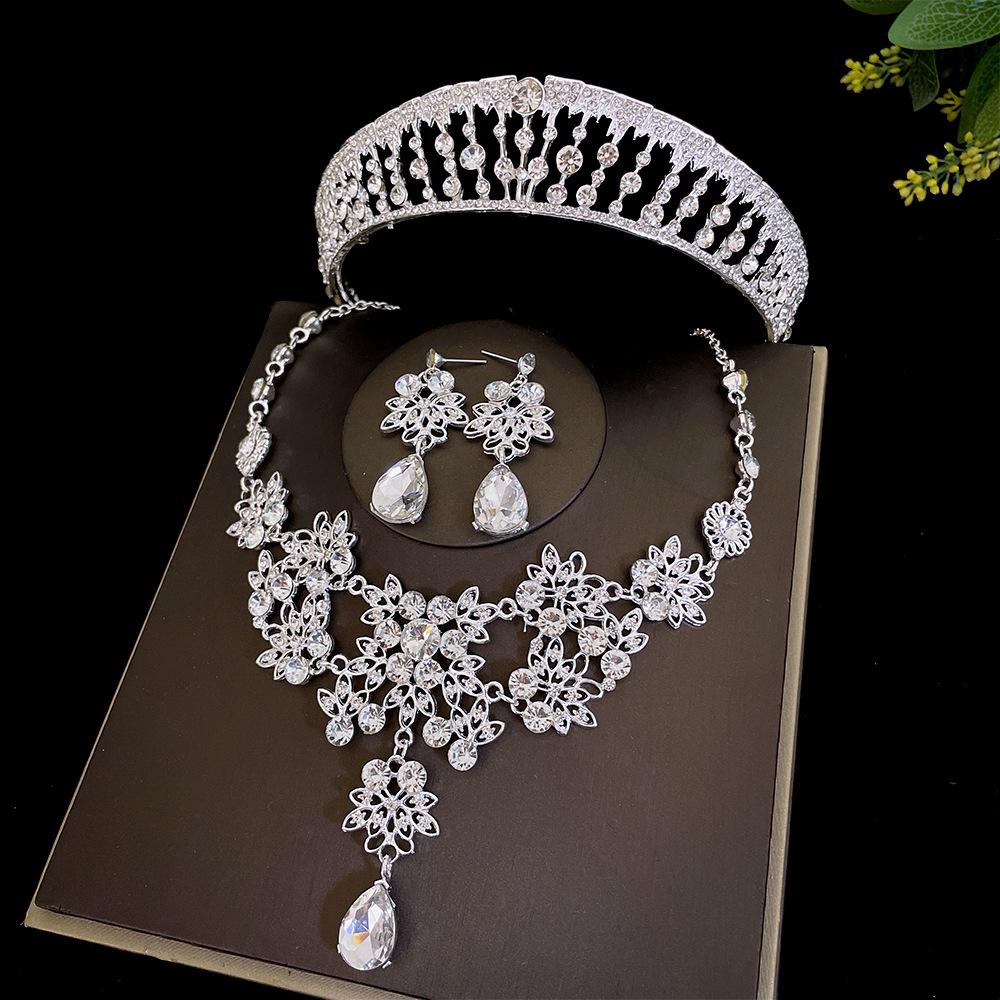 Silver Bride's Crown Three Piece Set Wedding Crown Headwear Necklace Earrings Korean Style Super Fairy Wedding Dress Matching
