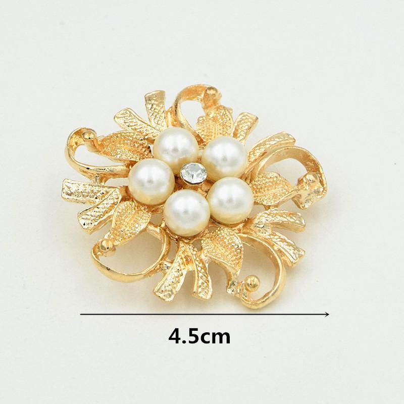 Round Flower Pearl Brooch Lapel Pin