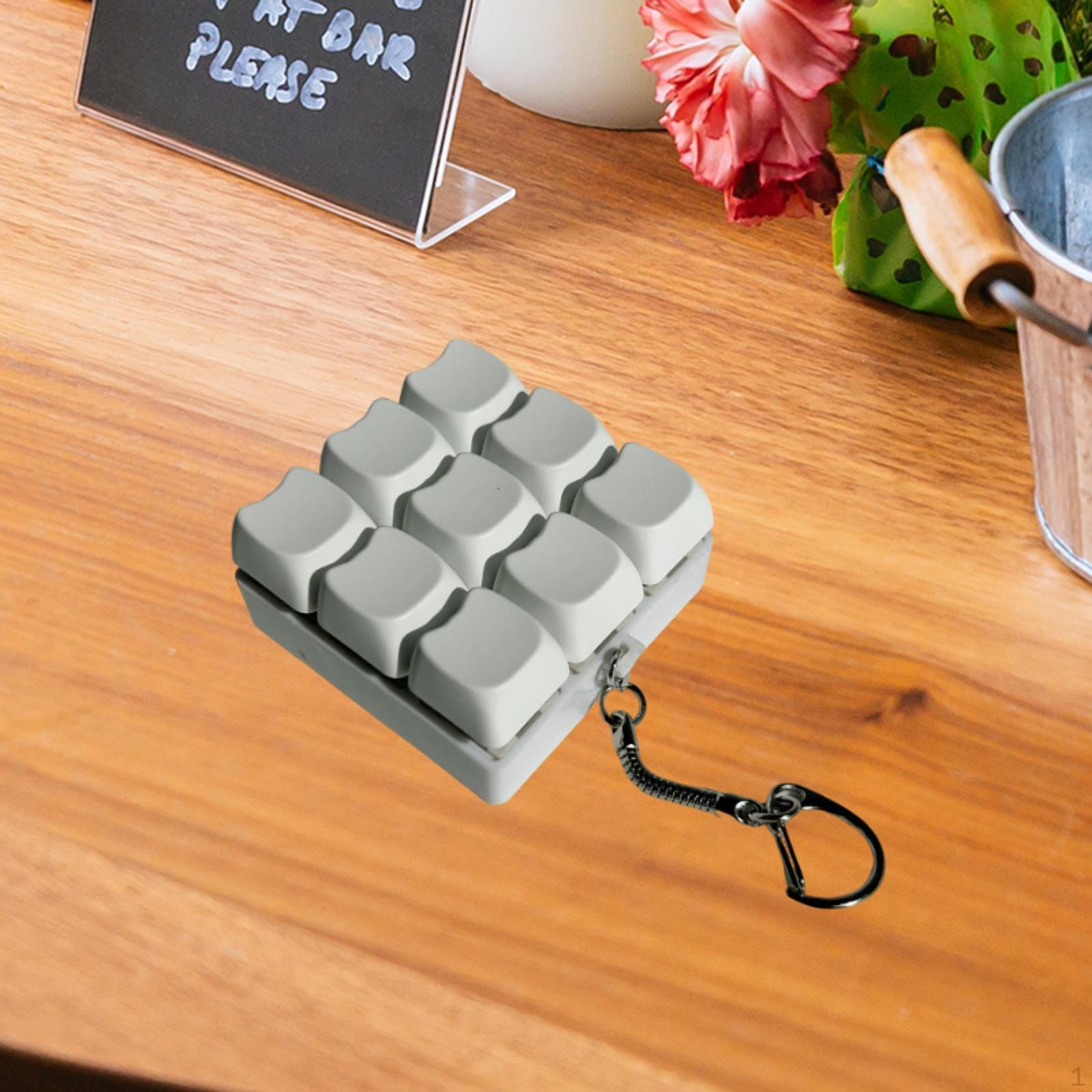 

Fidget Clicker Игрушка Клавиатура Кнопка Декомпрессии Веселые Подарки Многофункциональный Брелок 9 Keyboards