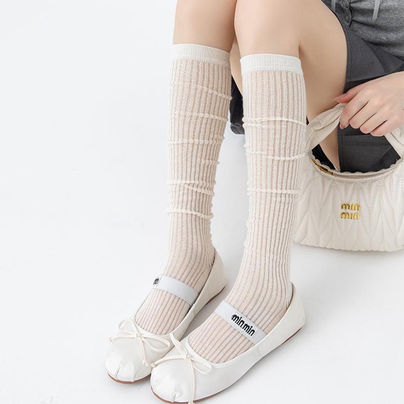 

Женские тонкие гольфы до колена длиной до икры однотонные в вертикальную полоску для весны и лета в балетном стиле, дышащие 1 pair бежевый