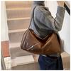 Retro bag women's large-capacity new autumn and winter high-end texture niche messenger bag commuter pillow bag