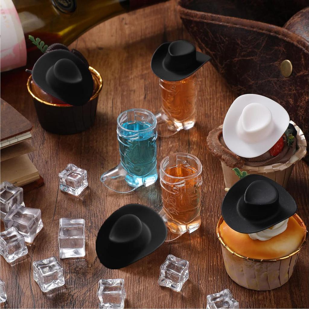 30 Pcs Cowboys Shot Glass Plastic Mini Western Cowgirl Hat and Boot Glasses for Bridegroom Bridal Shower Bachelorette Party