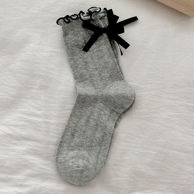 Women In The Spring and Autumn Bowknot Lace Socks of The Students