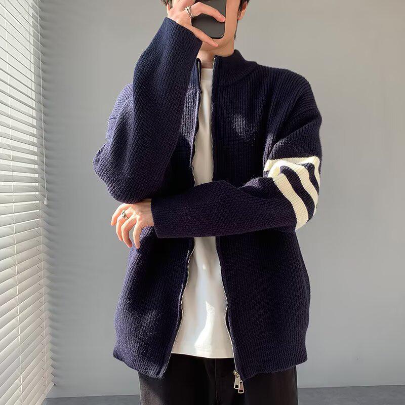 Men's Striped Cardigan Sweater: Casual Knitwear Jacket with High-End Feel for Autumn/Winter.