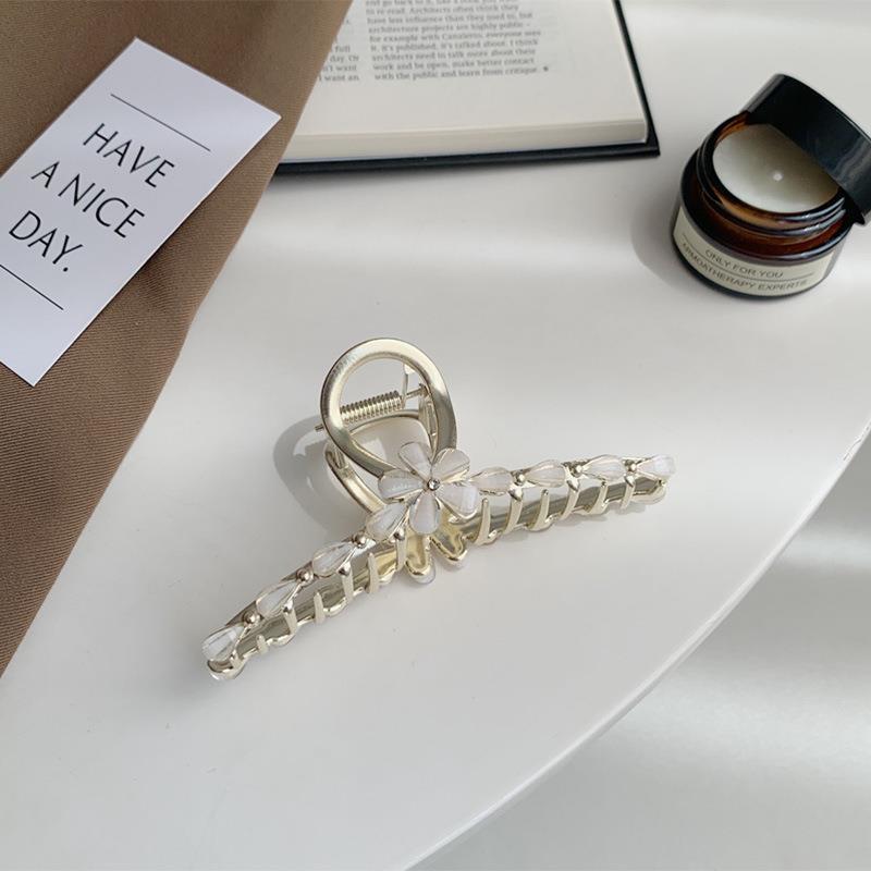 Snowflake Stone Flower Grab Clip Hair Grab Shark Clip Hairpin Hair Accessories Temperament Hairpin Hair Disc On the Back of the Head