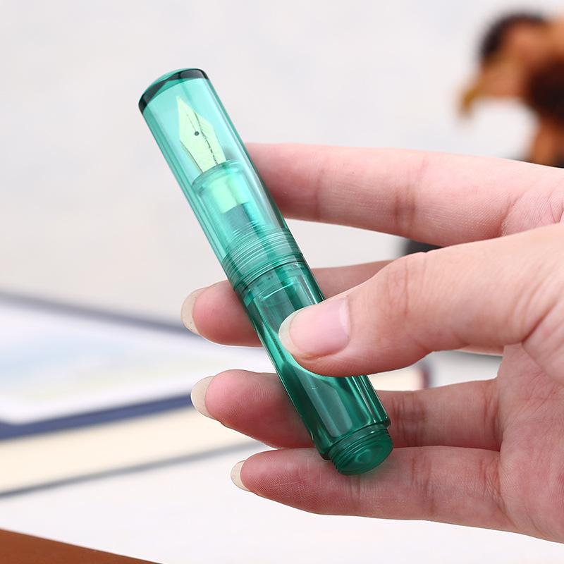 Taşınabilir Majohn Wancai Mini Reçine Dolma Kalem Yeşil-Beyaz İridyum F Uç 0.5mm Avuç İçi Kısa Mürekkepli Kalem Yazma Ofis Hediye Seti