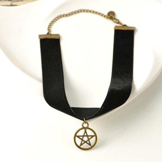 

Женское винтажное панк-готическое ожерелье с пентаграммой, круглый кулон, бархатное колье с воротником