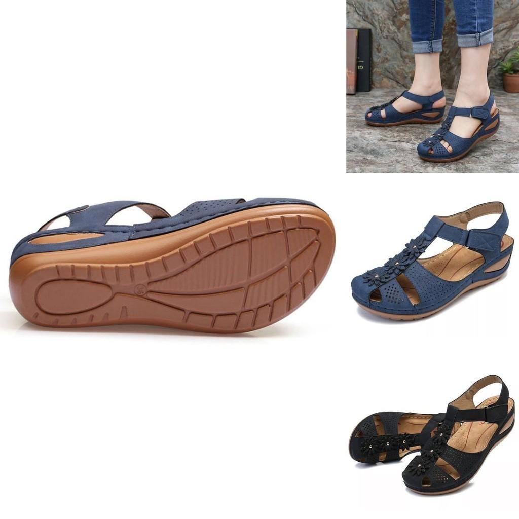 Women's Round Toe Wedge Heel Sandals Stylish Closed Toe Design With Non-slip Feature