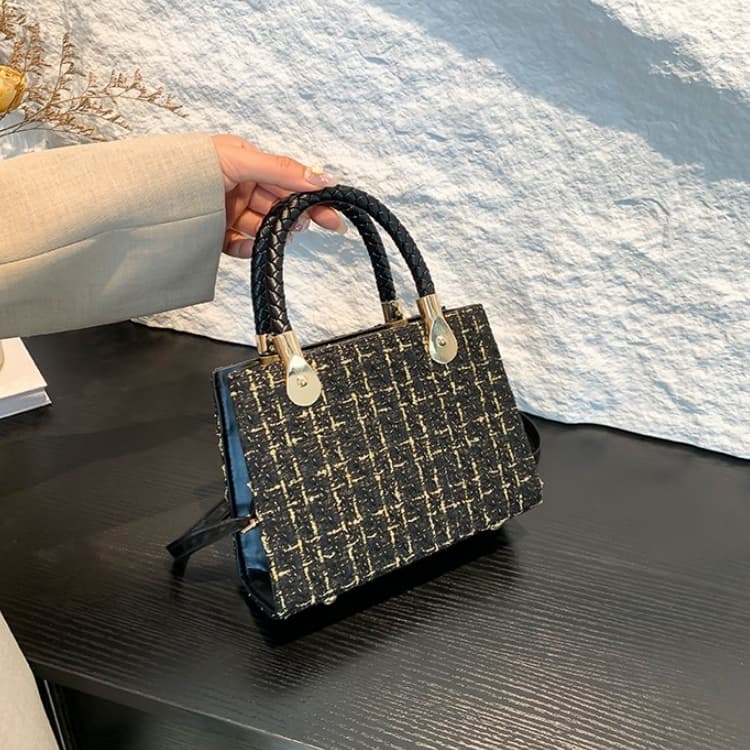 Retro Women's Handbag Shoulder Carrier Bag